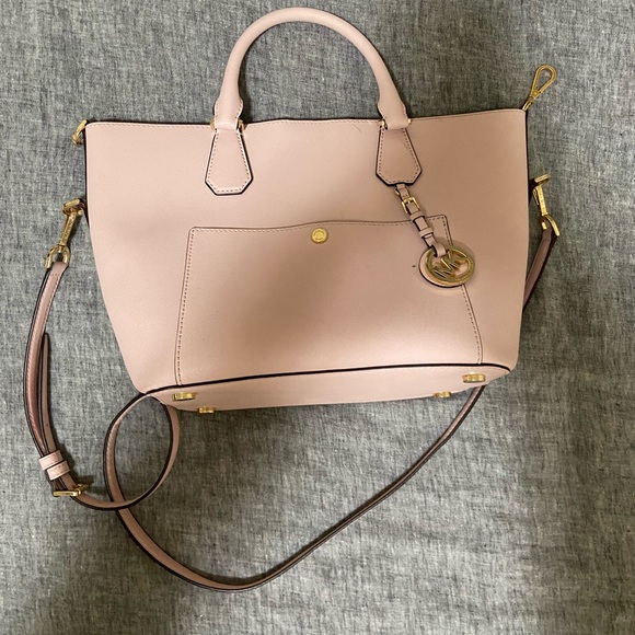 Michael Kors Purse- Pink - Picture 1 of 9